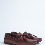 Brown loafer with tassel